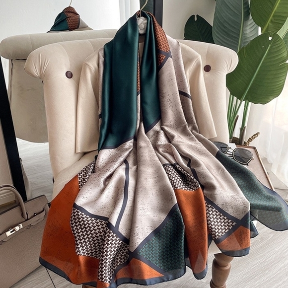 Accessories - Miss Josie Geometric Patterned Scarf in Green and Orange